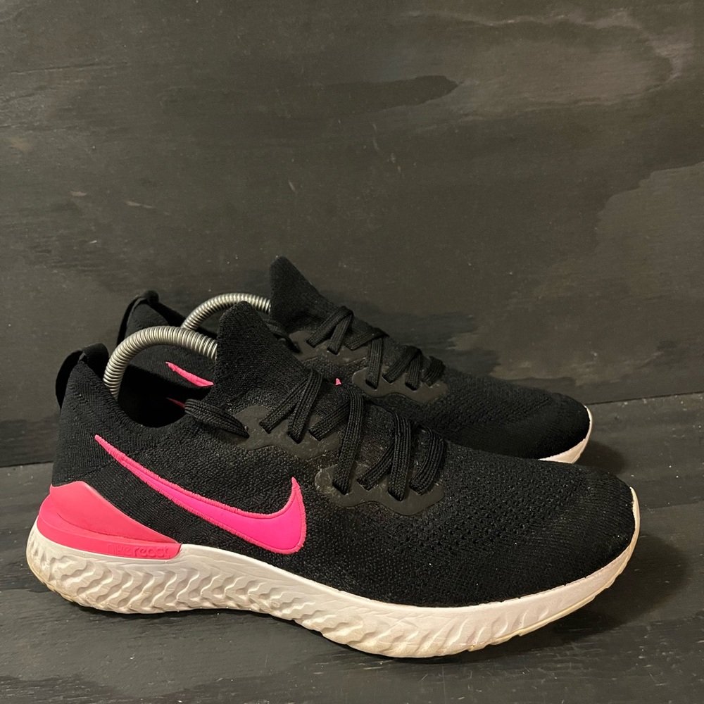 Nike Epic React Flyknit 2 Men’s Size 10 Pink Blast Running Sneakers BQ8928-013